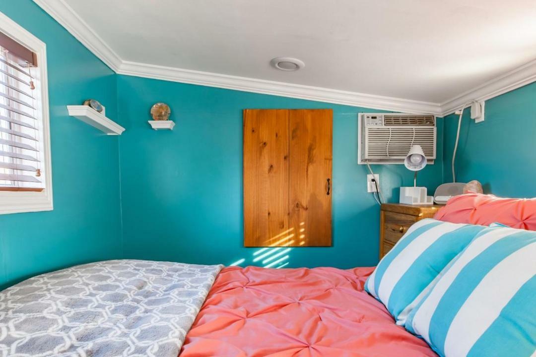 Charming Tiny With A Private Hot Tub Casa de férias *